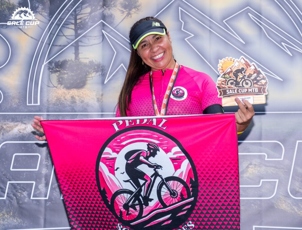 Atletas e participantes da Salé Cup MTB 2026 em Salesópolis.