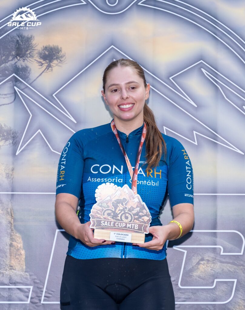 Atletas e participantes da Salé Cup MTB 2026 em Salesópolis.