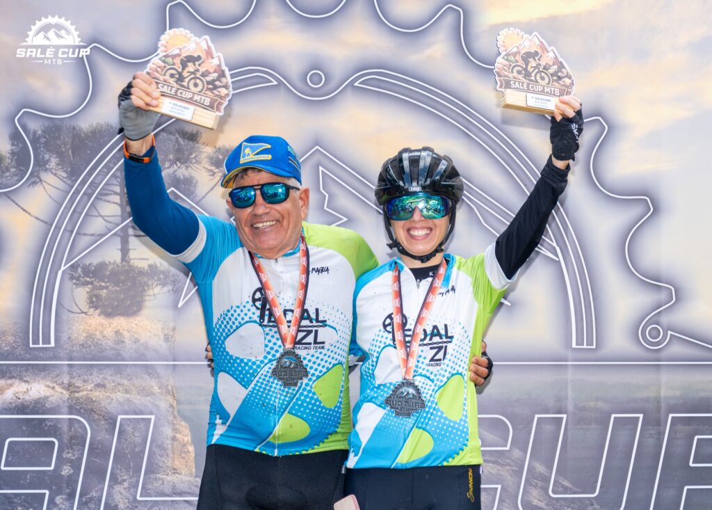 Atletas e participantes da Salé Cup MTB 2026 em Salesópolis.