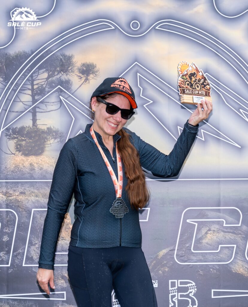 Atletas e participantes da Salé Cup MTB 2026 em Salesópolis.