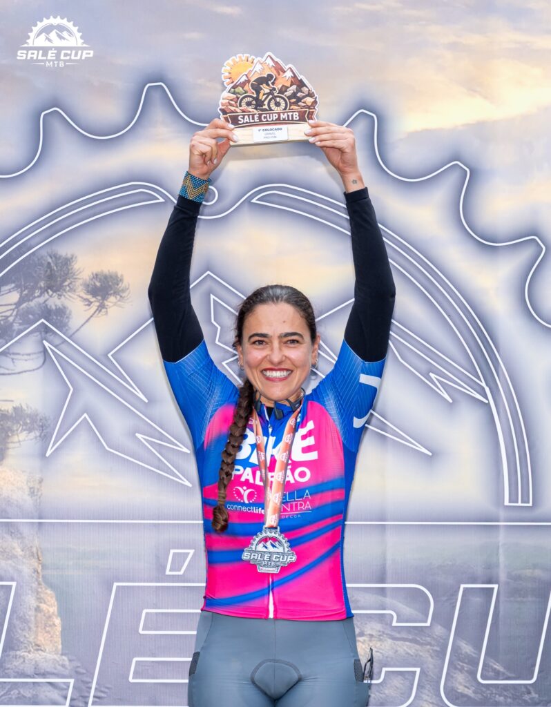 Atletas e participantes da Salé Cup MTB 2026 em Salesópolis.